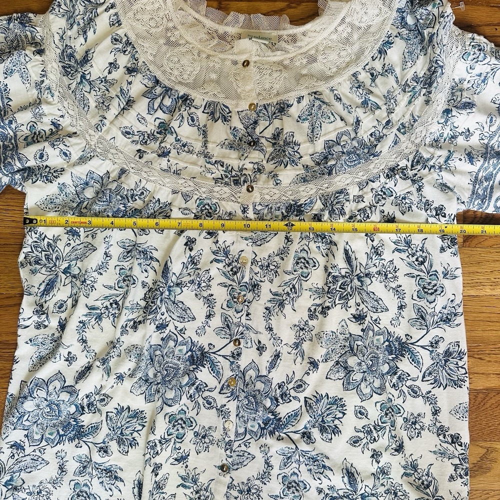 Sundance Top Womens M Blue Floral Lace Cottagecore Puff Sleeve Button Up - Picture 10 of 10
